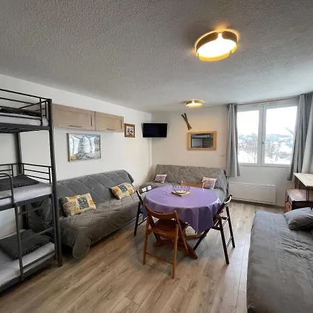 Renove Avec Acces Direct Aux Pistes, Bien Equipe - Fr-1-165a-169 * Enchastrayes