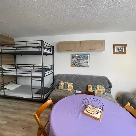 Renove Avec Acces Direct Aux Pistes, Bien Equipe - Fr-1-165a-169 Apartment Enchastrayes